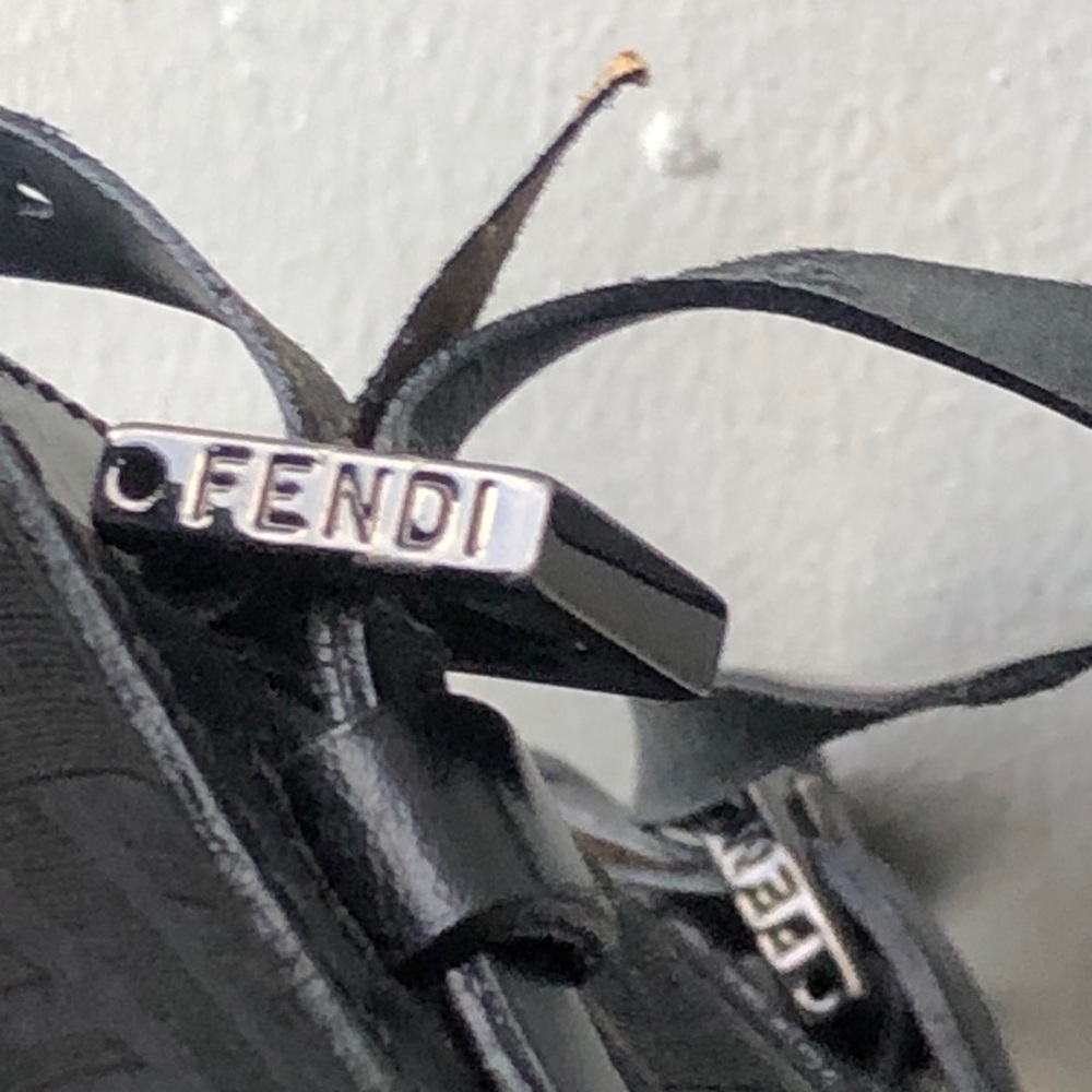 Fendi Zucca Handbag East West - Picture 2 of 14